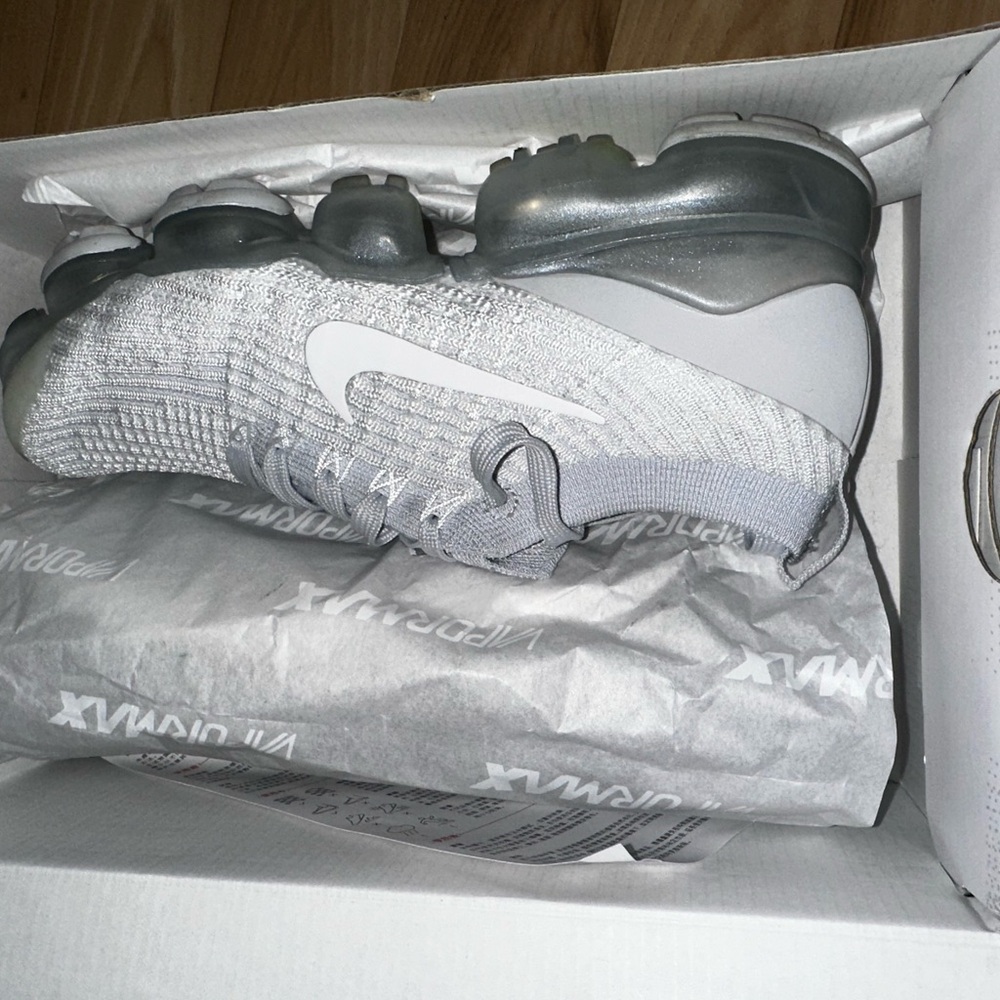 Nike Women's Air Vapormax Flyknit 3